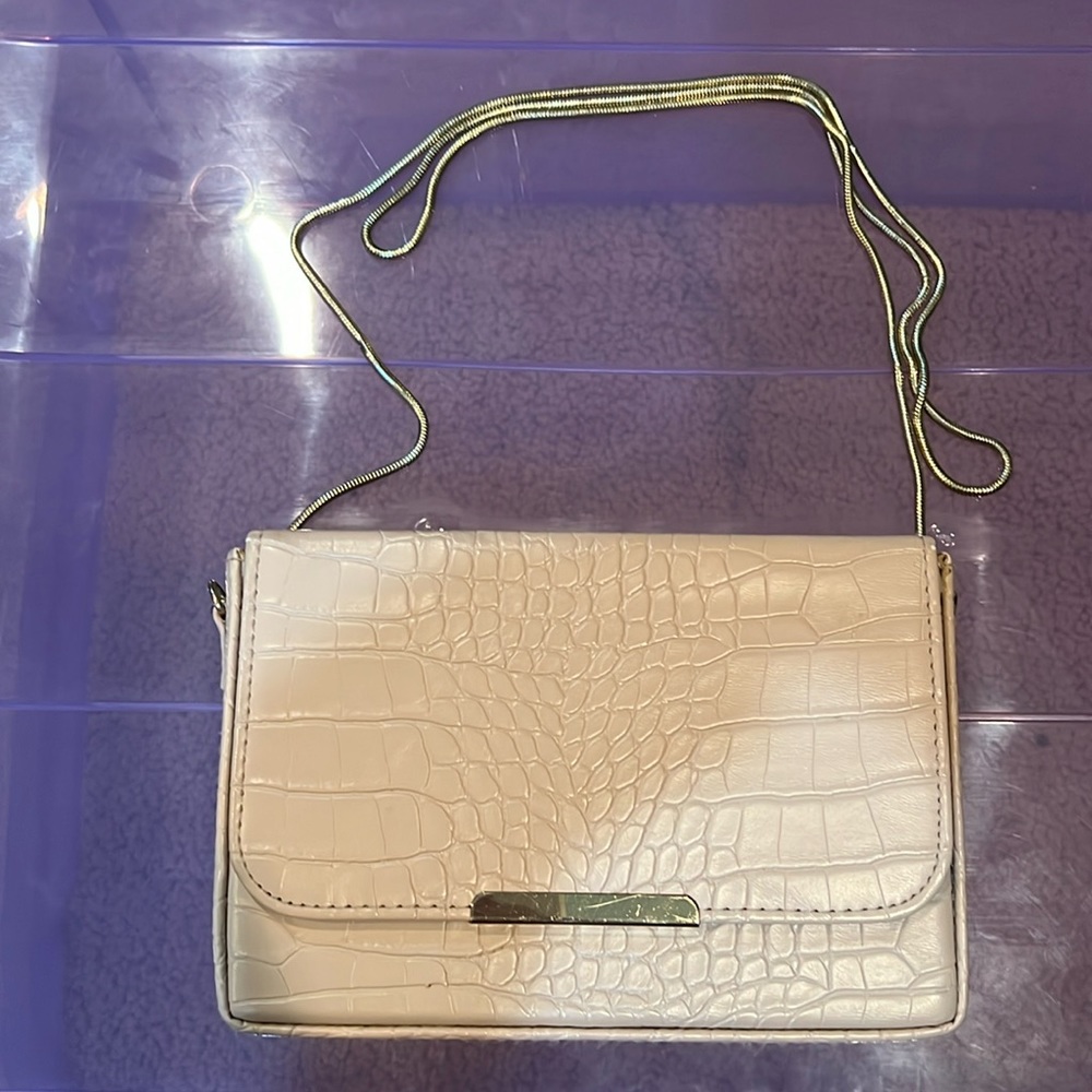 Primark square purse